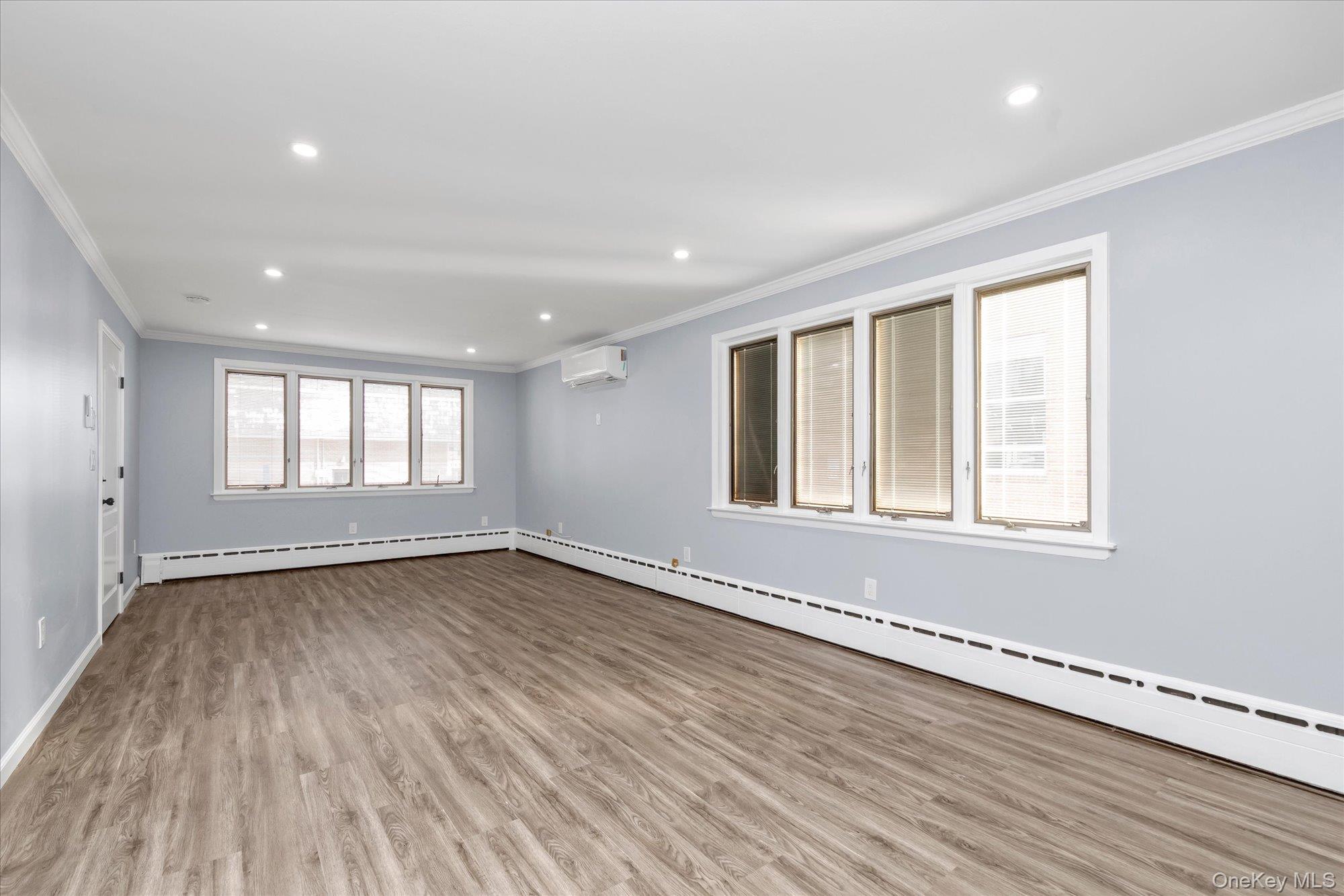 6 Franklin Avenue, Unit Lower photo 2