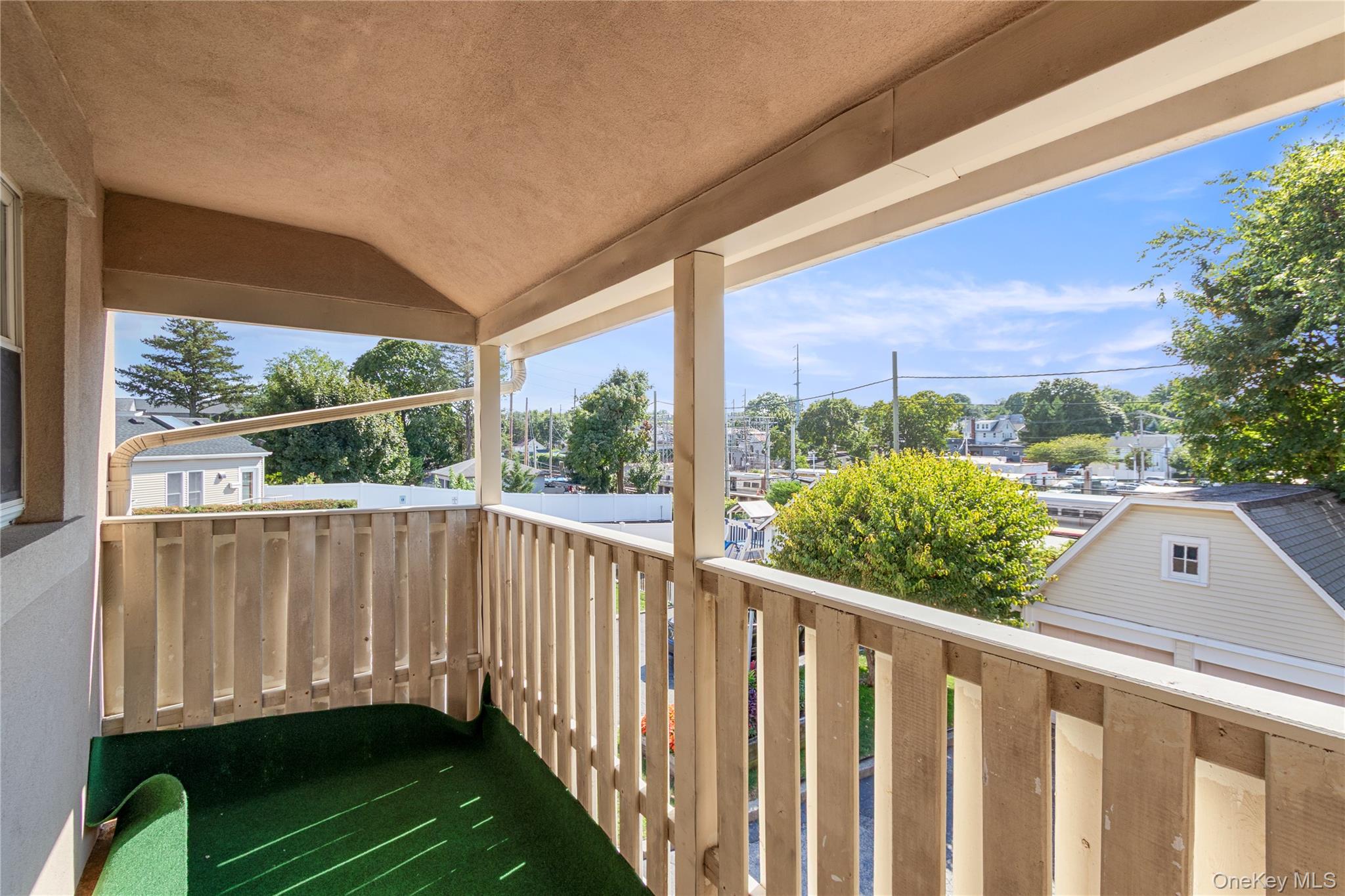 26 S Bayles Avenue – For Rent photo 9