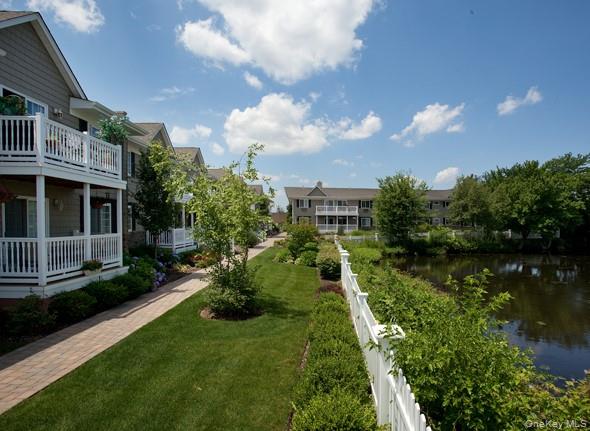 9 Willowbrook Road, Unit 10A photo 2