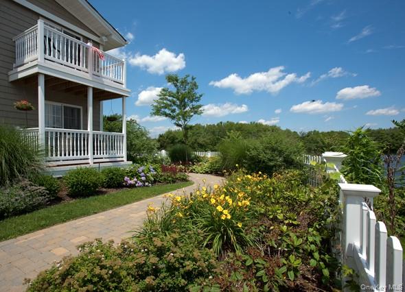9 Willowbrook Road, Unit 10A photo 3
