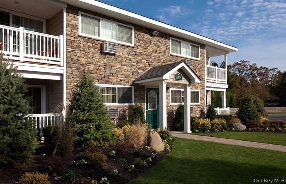 227 Lakeland Avenue, Unit 2-2D