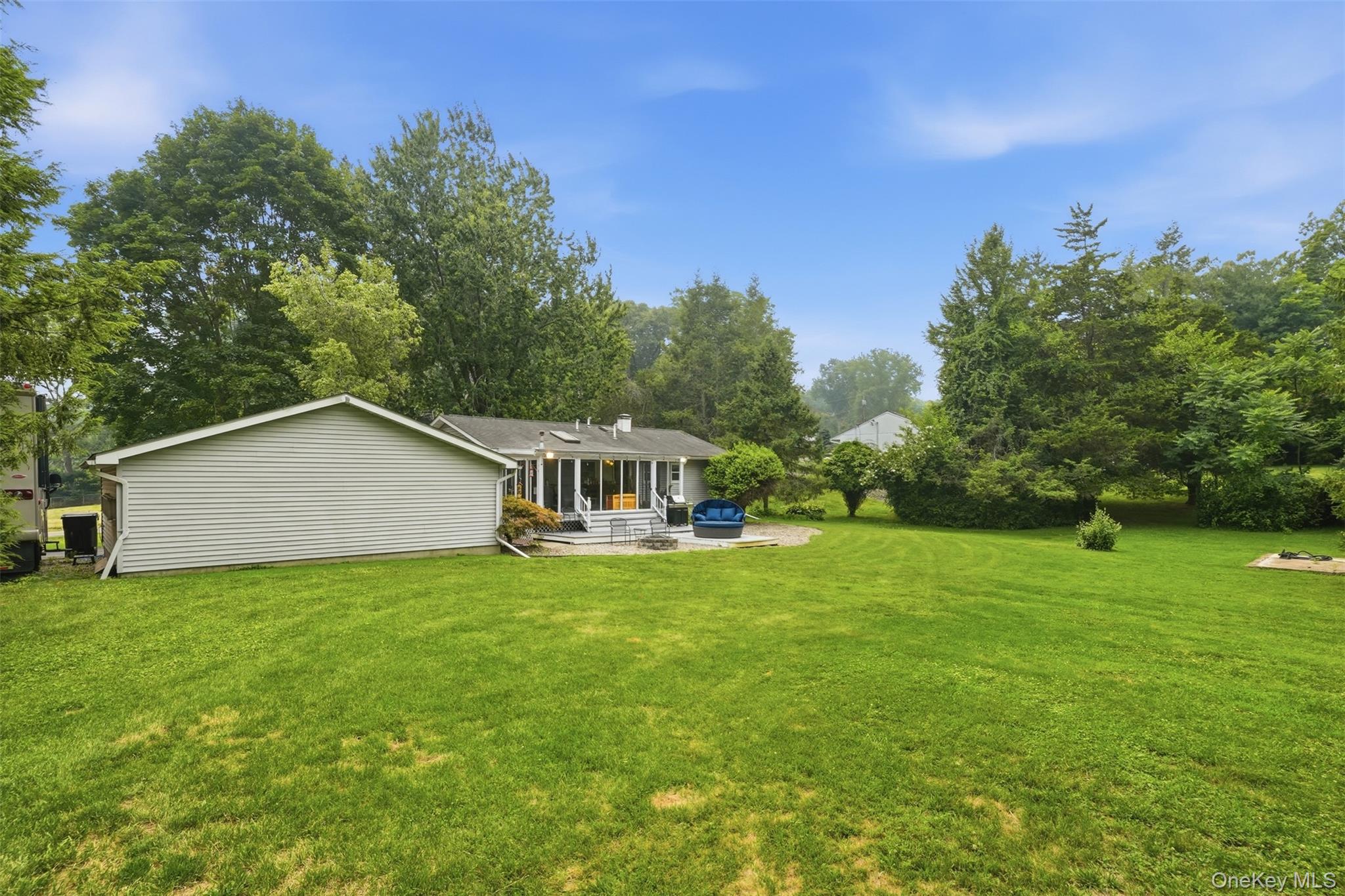 4 Seneca Lane – For Sale photo 42