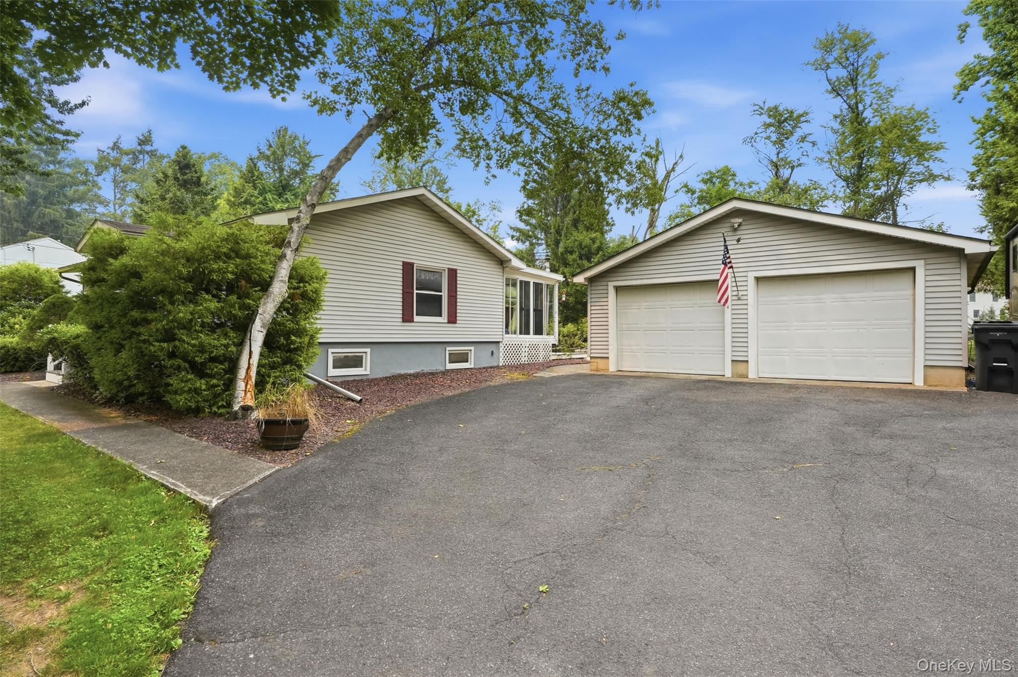 4 Seneca Lane – For Sale photo 26