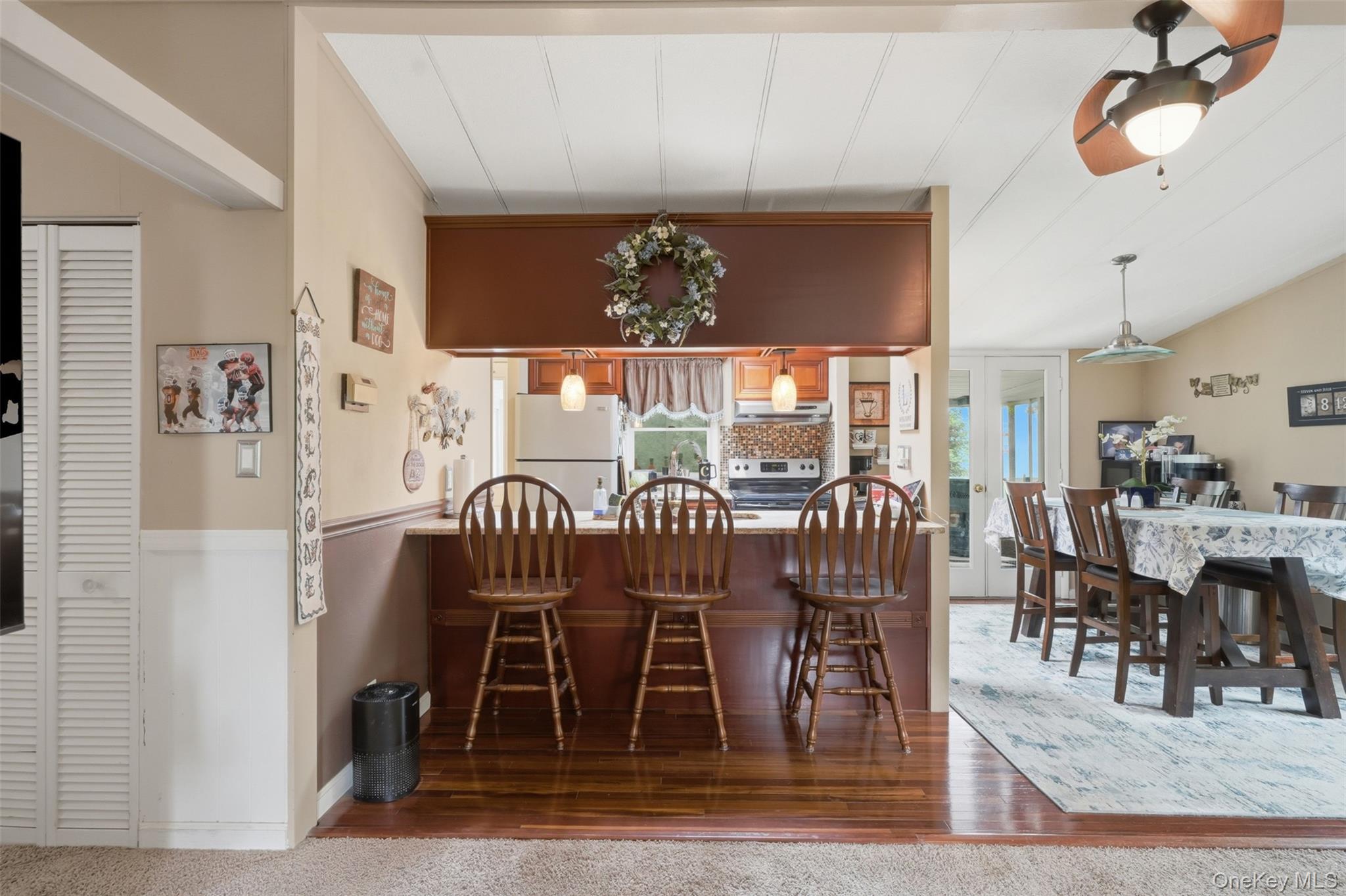 4 Seneca Lane – For Sale photo 19