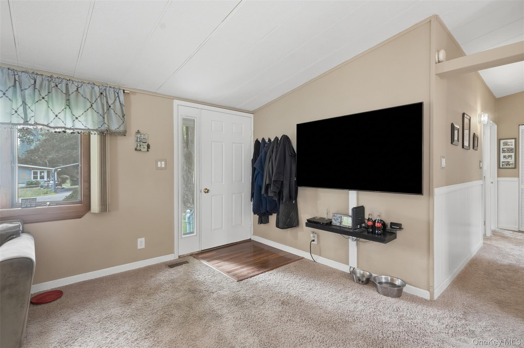 4 Seneca Lane – For Sale photo 30