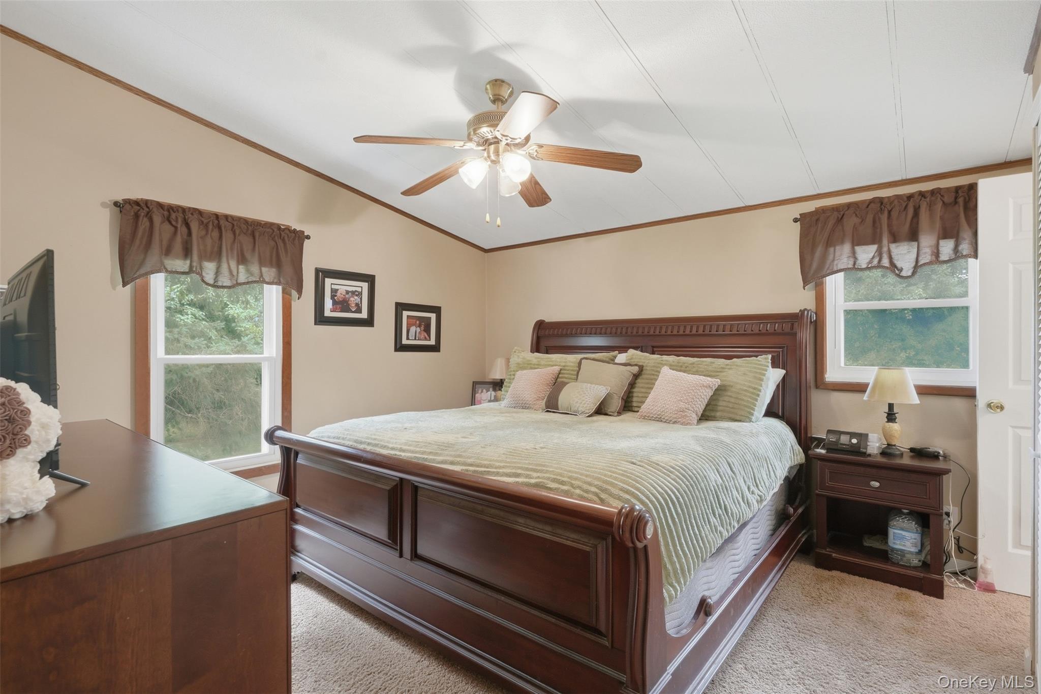 4 Seneca Lane – For Sale photo 12