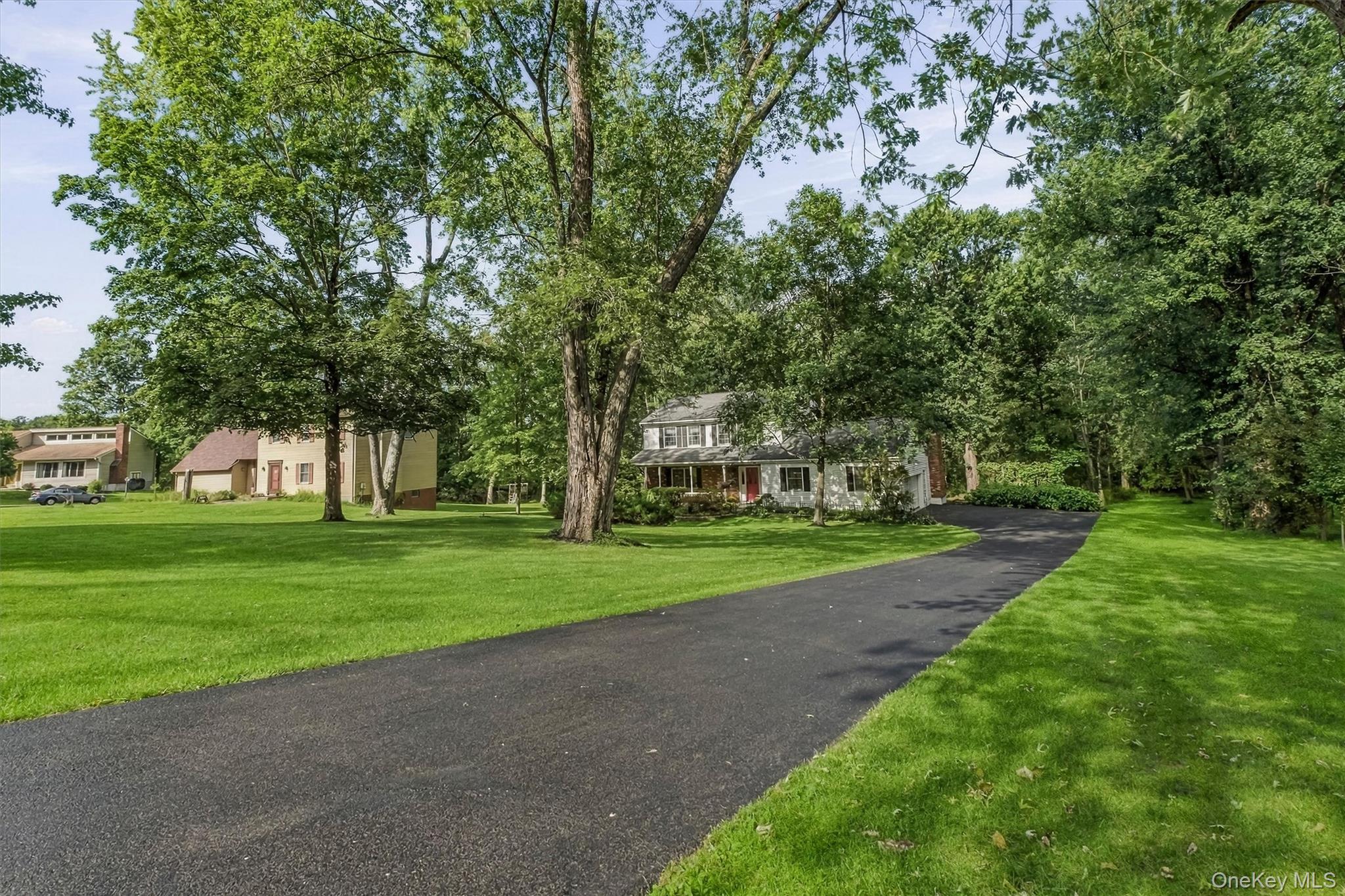 5 Stormville Road – For Sale photo 3