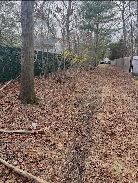 Woodlot Road – For Sale photo 2