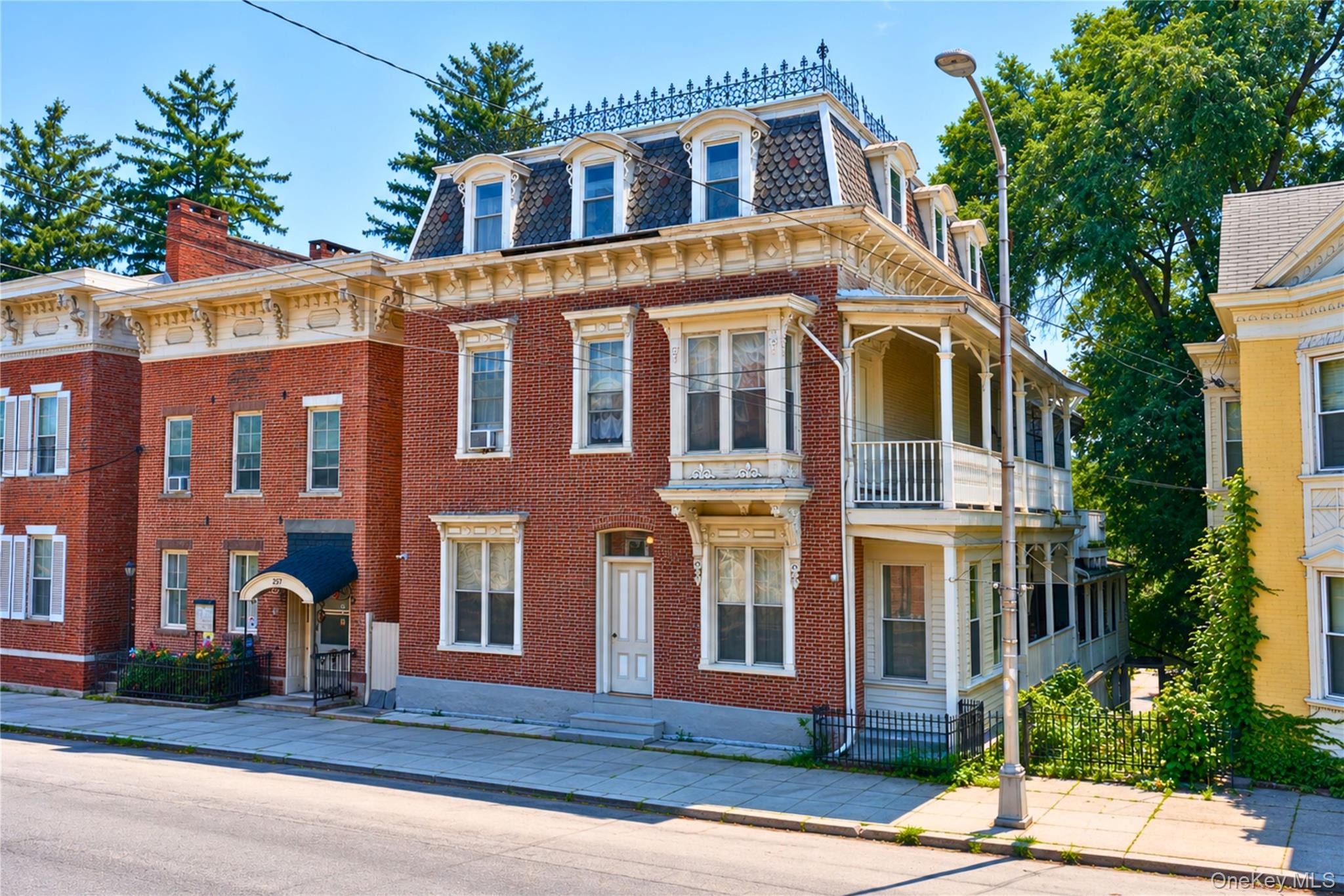 261 Main Street – For Sale