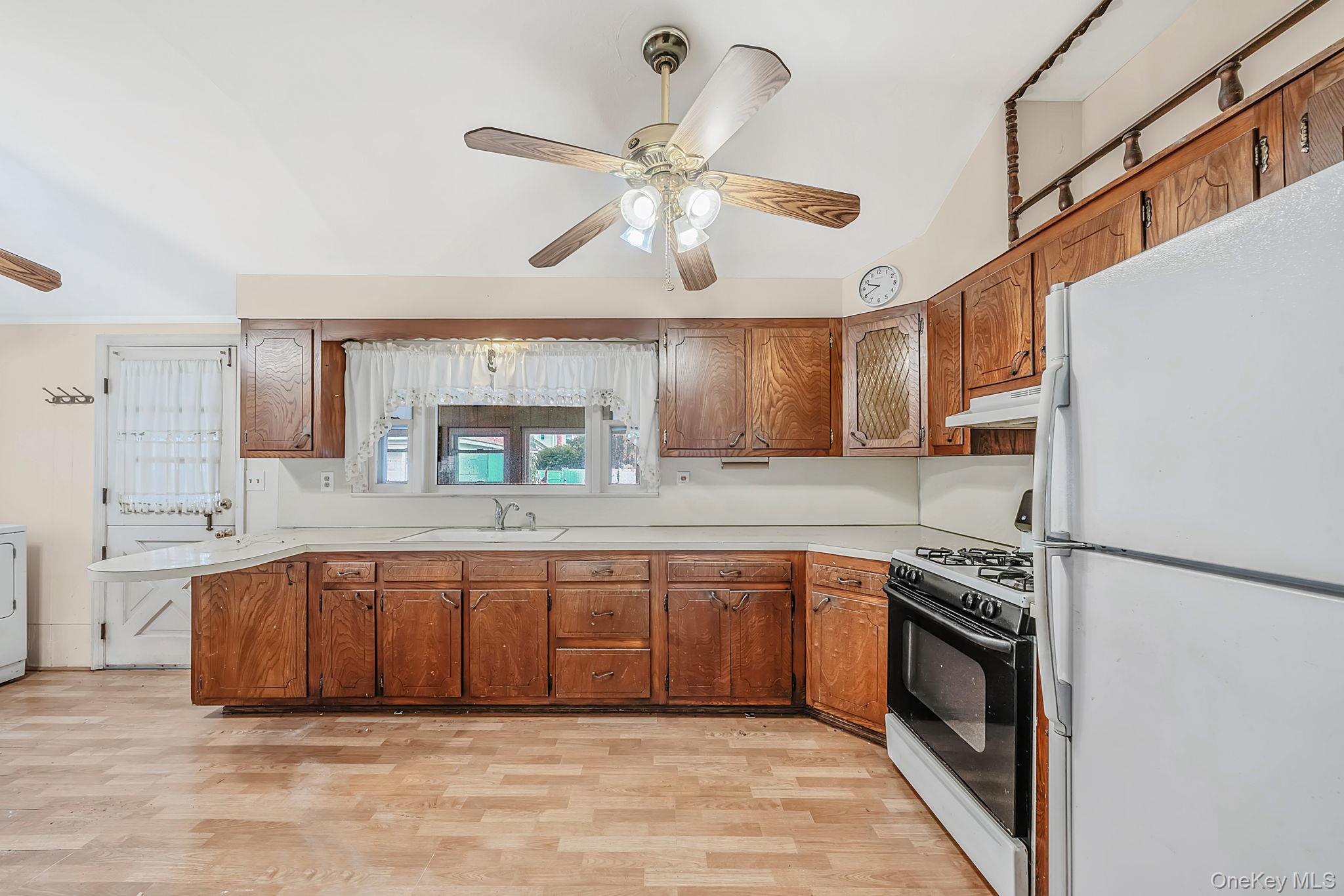 35 Gwendolyn Place – For Sale photo 7