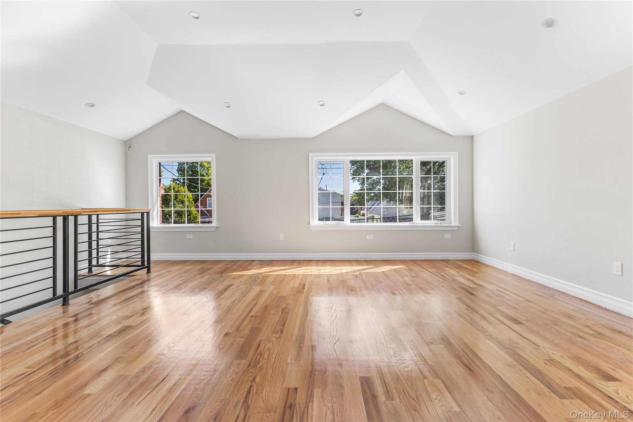 120-46 199th Street, Unit 2 photo 2