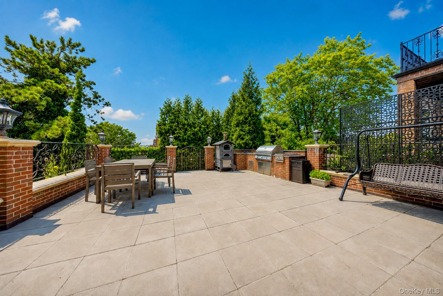 150-50 6th Avenue – For Sale photo 11