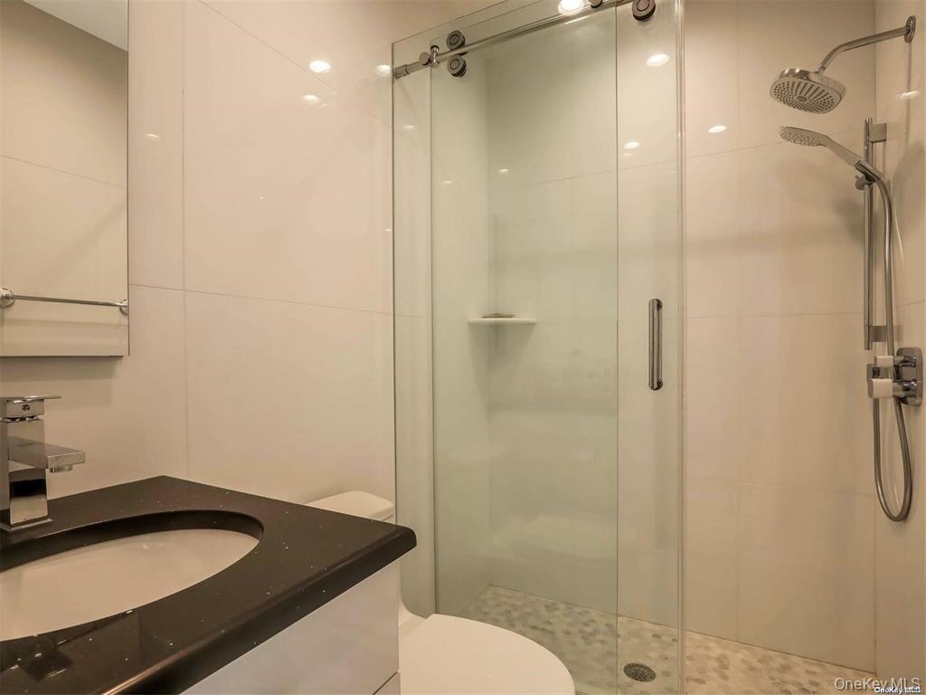 5 Woodfield Lane – For Sale photo 18
