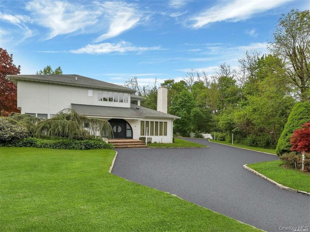 5 Woodfield Lane – For Sale photo 2