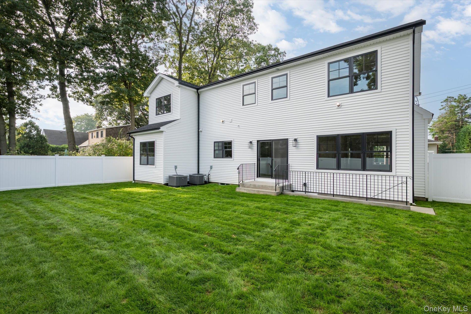 115 Jackson Avenue – For Sale photo 27