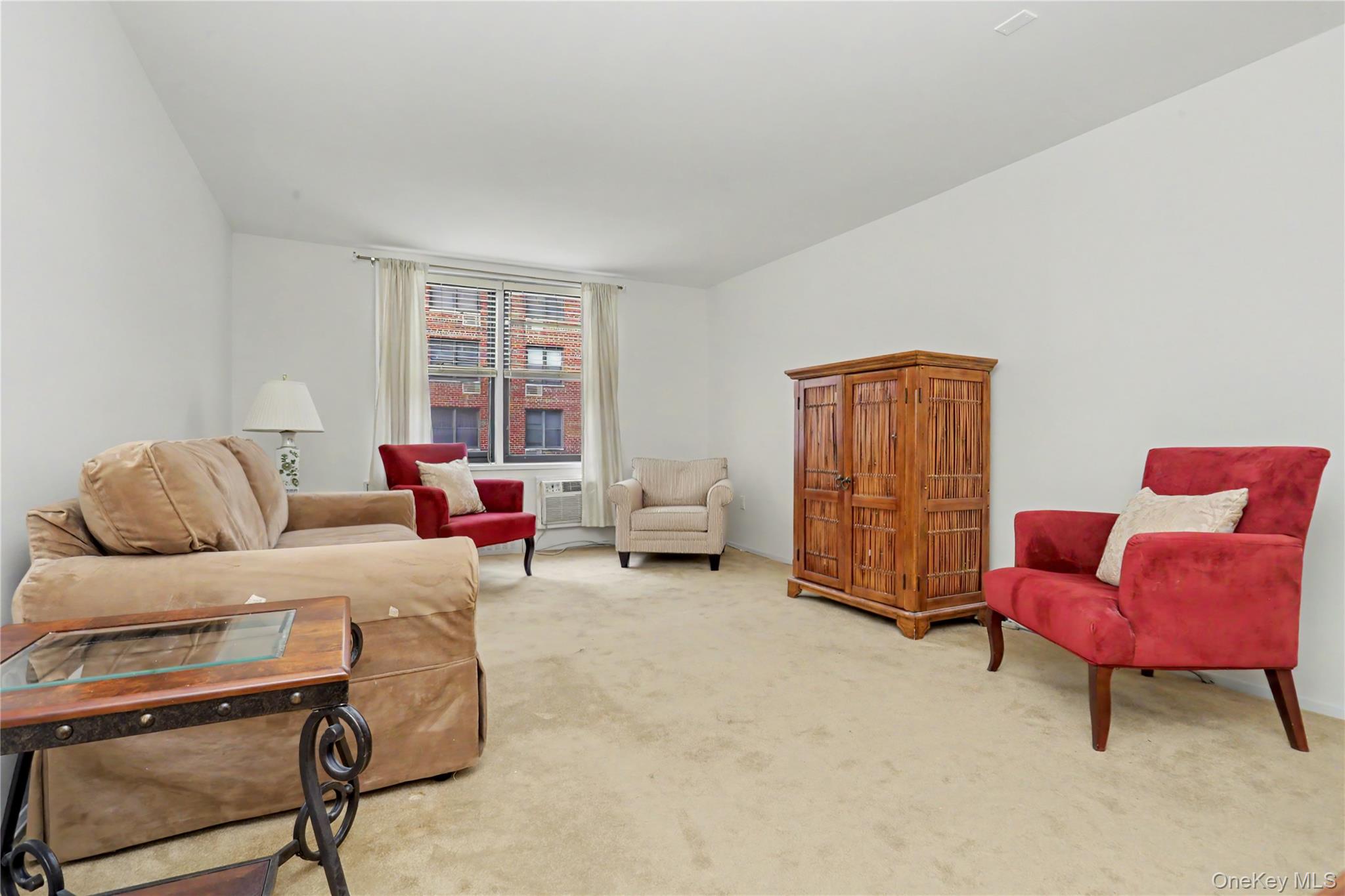 60 Barker, Unit 323 photo 2