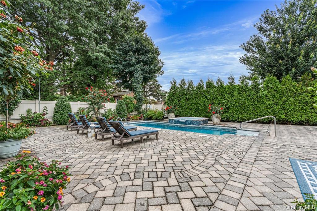 318 147th Place – For Sale photo 27