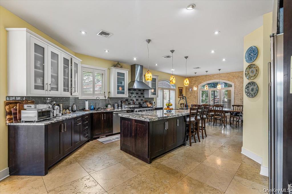 318 147th Place – For Sale photo 7