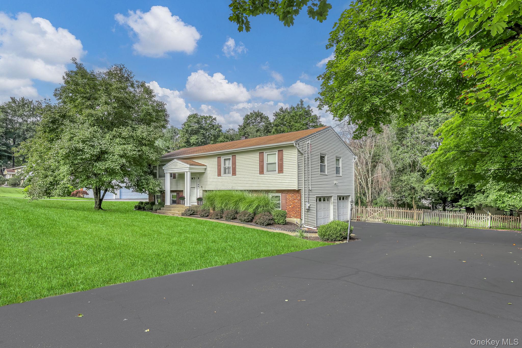 17 Cragmere Road – For Sale