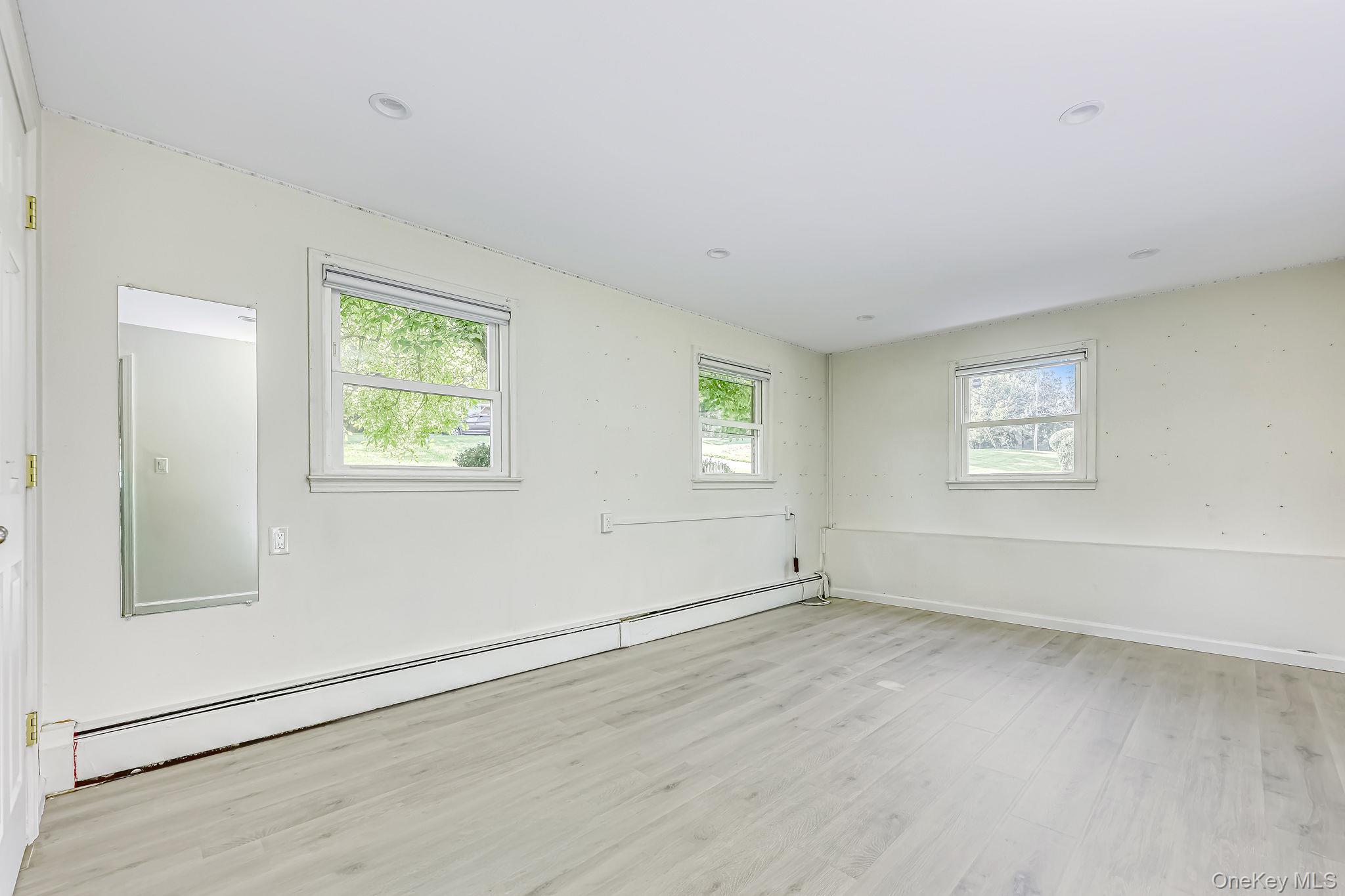 17 Cragmere Road – For Sale photo 22