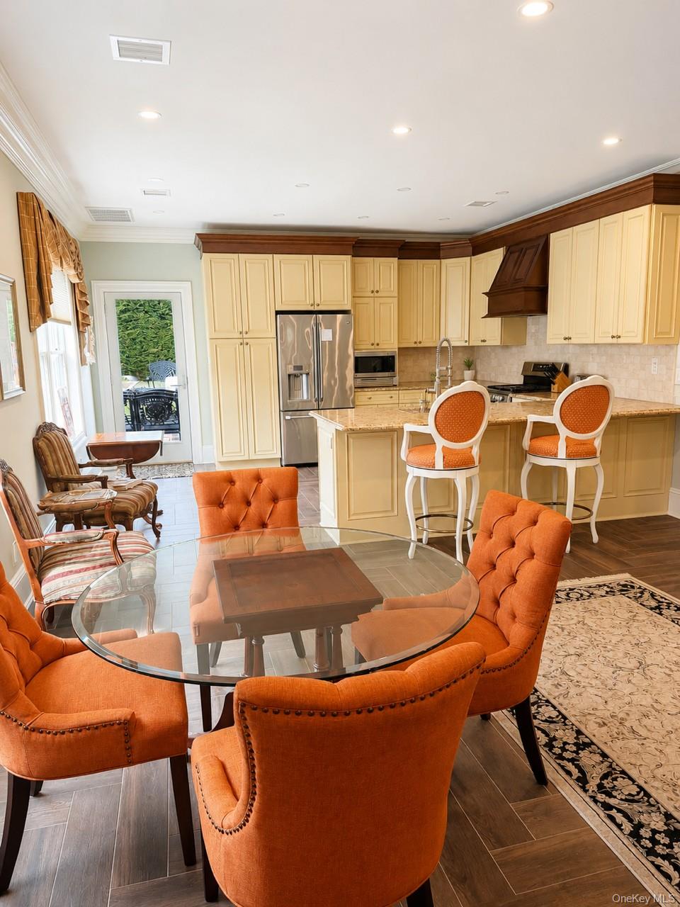 902 Manor Lane – For Rent photo 3