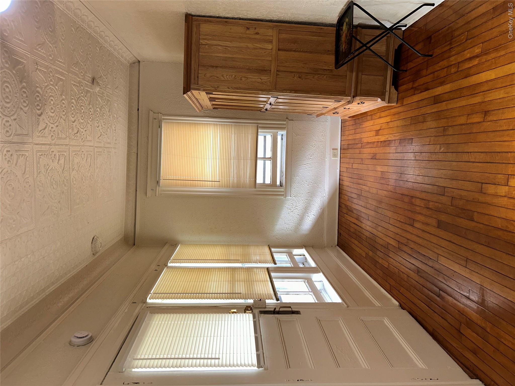 135 West Main Street – For Rent