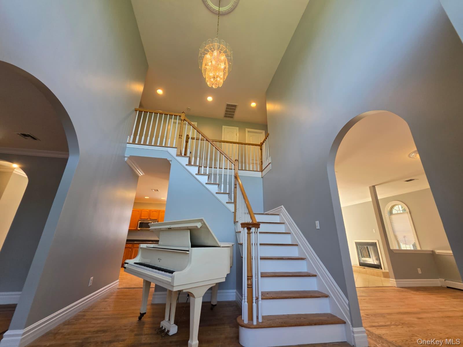 8 Brian Court – For Rent photo 5