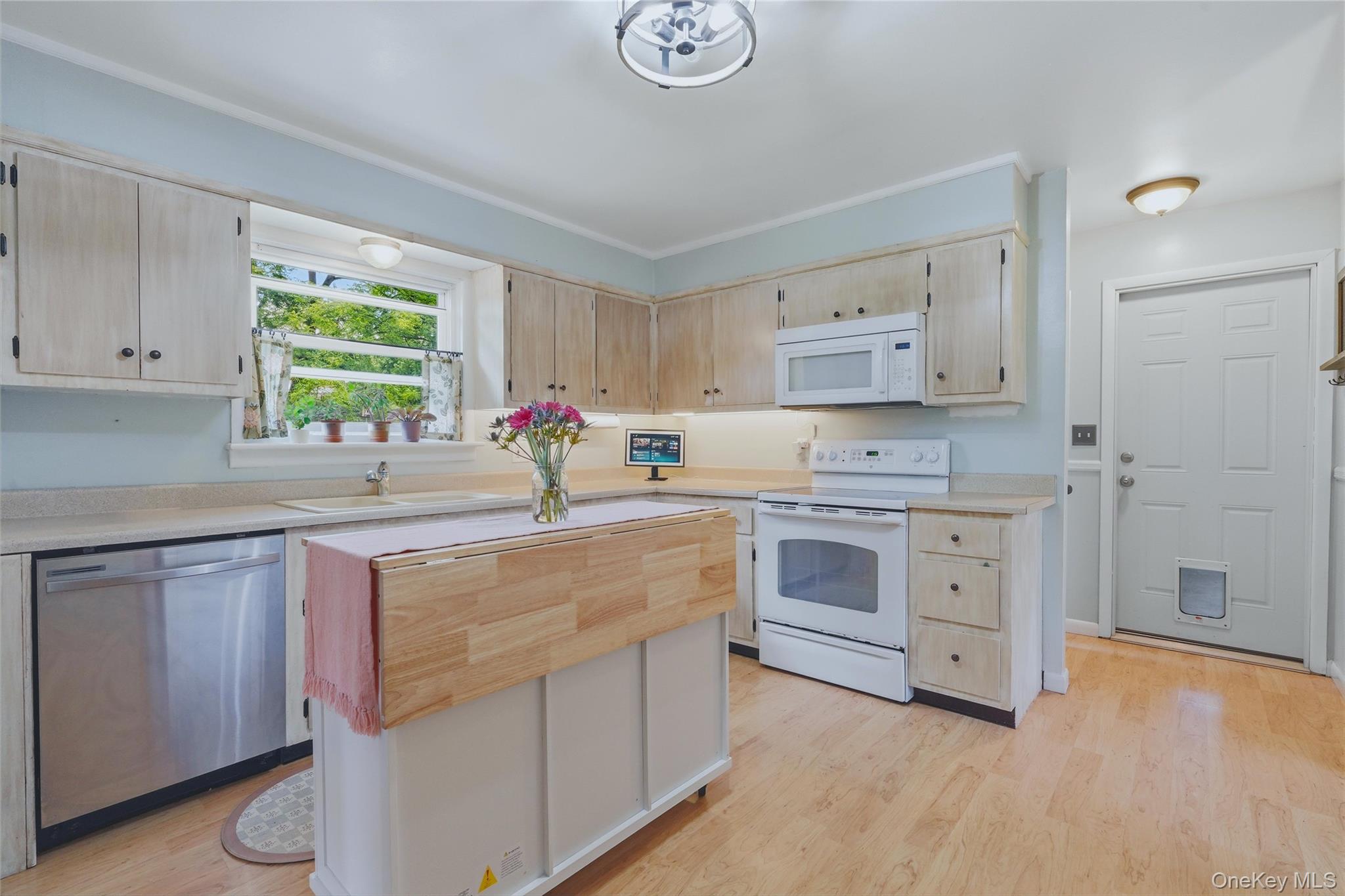 24 Esther Place – For Sale photo 11