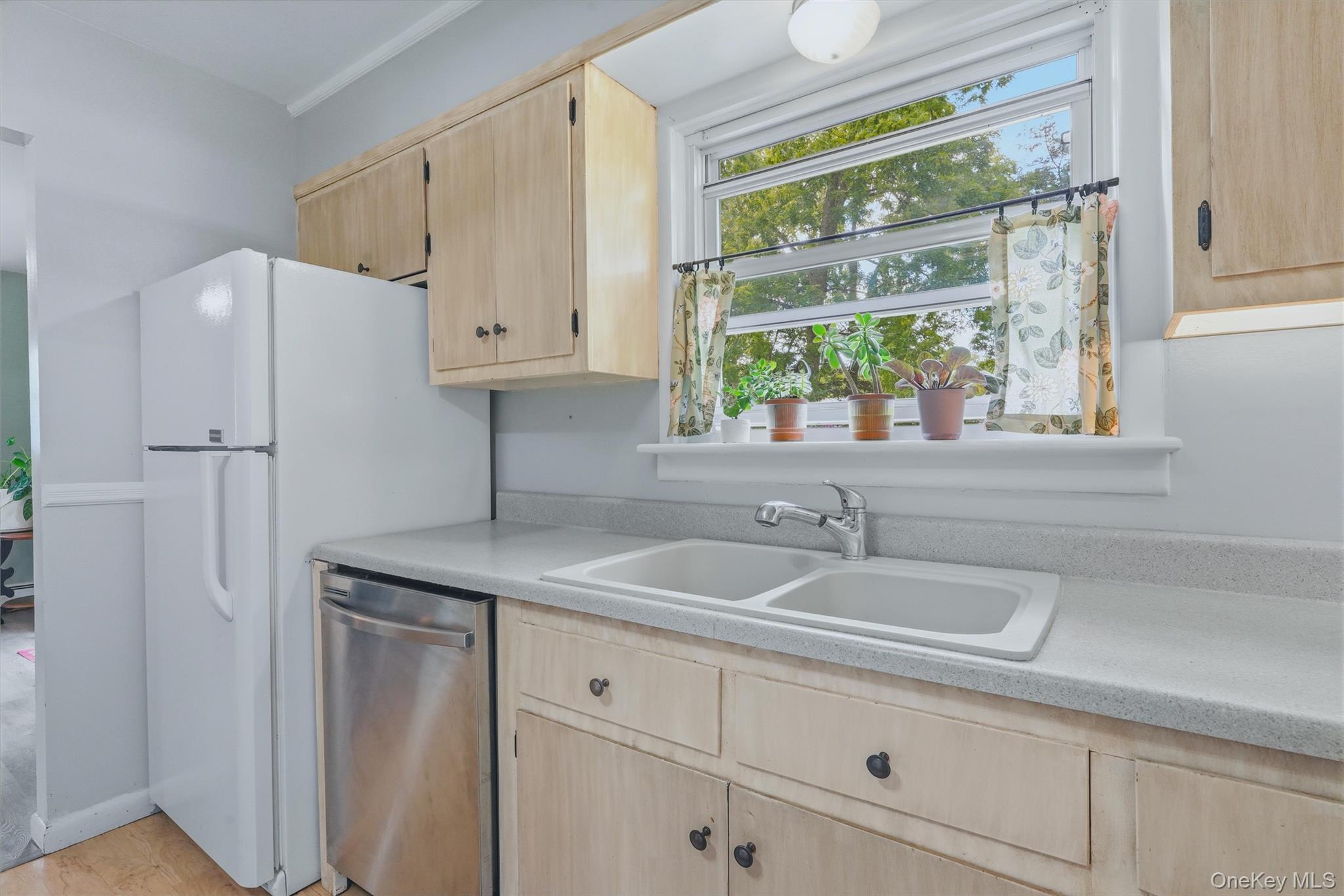 24 Esther Place – For Sale photo 13