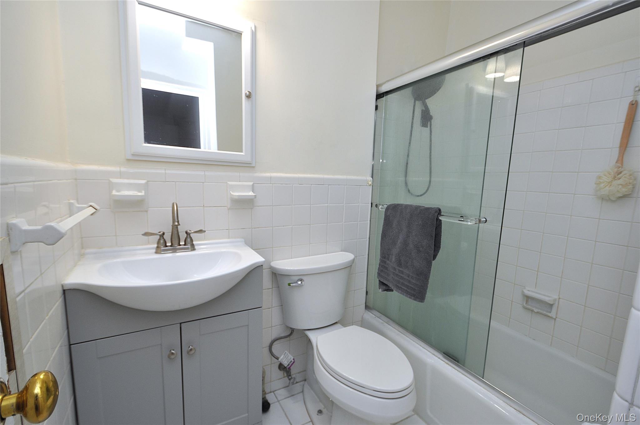 230 Garth Road, Unit 3B1 photo 7