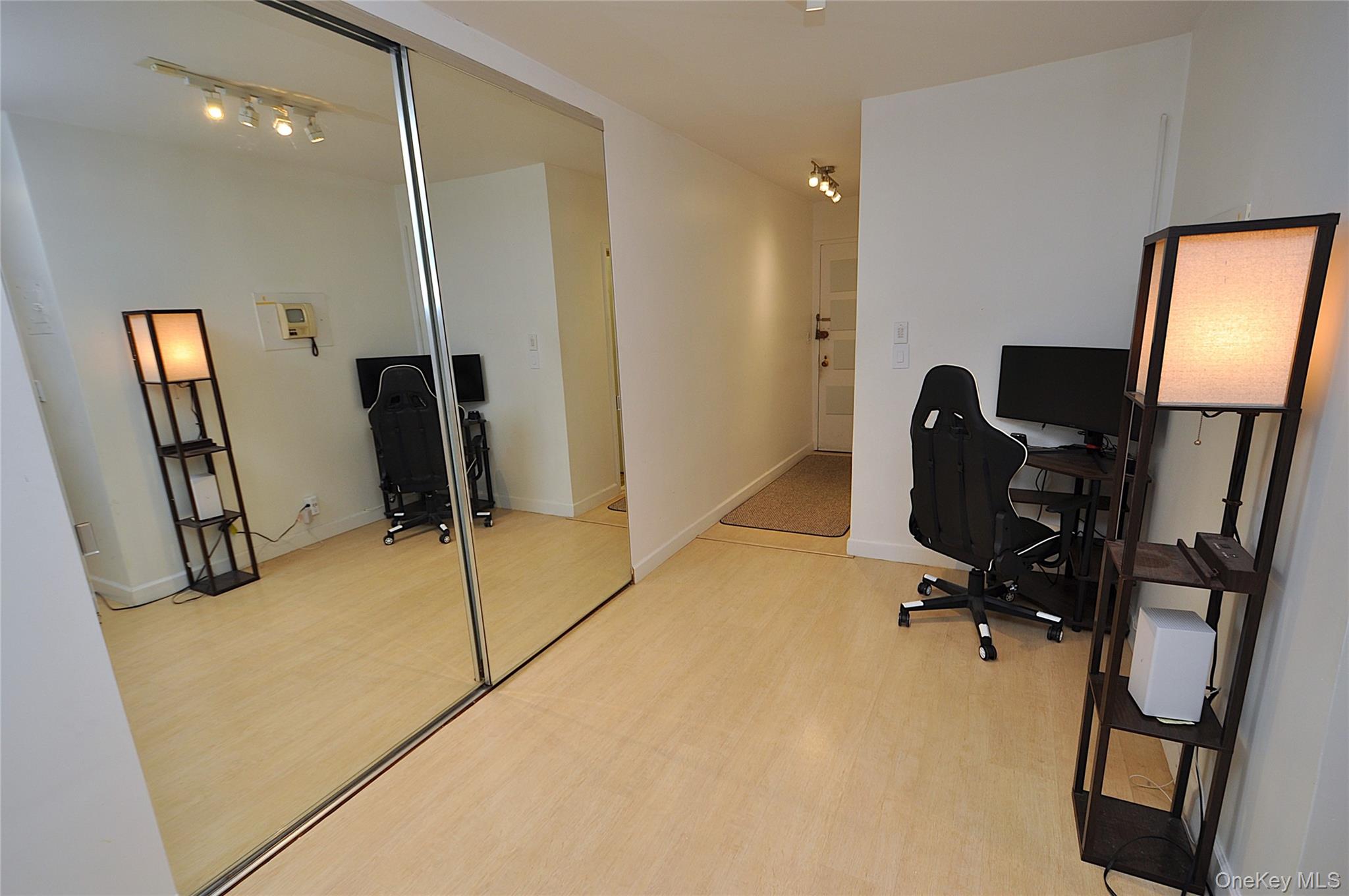 230 Garth Road, Unit 3B1 photo 48