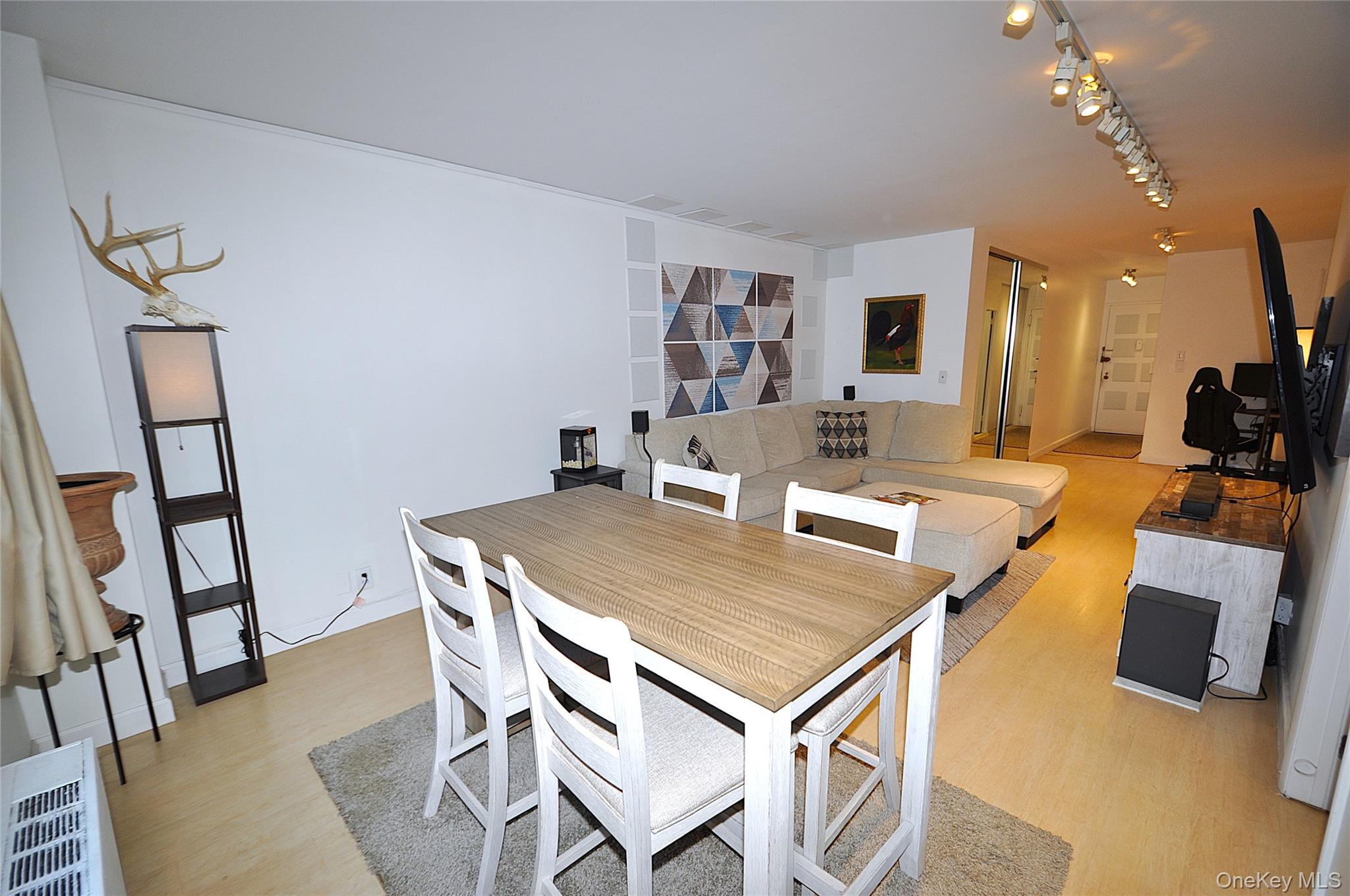 230 Garth Road, Unit 3B1 photo 46