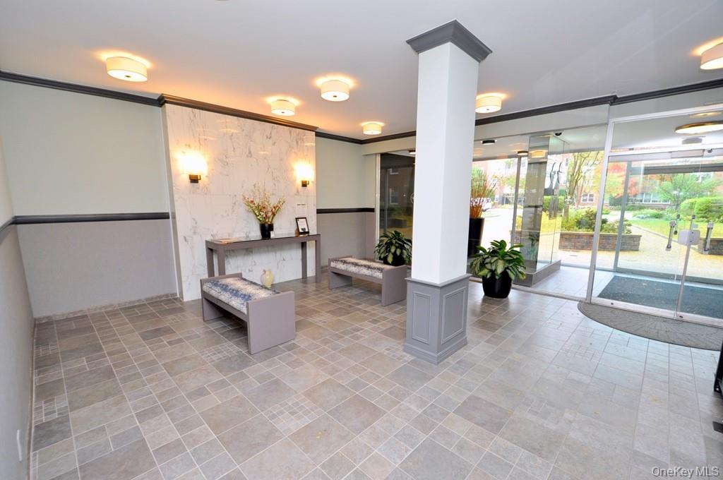 230 Garth Road, Unit 3B1 photo 33