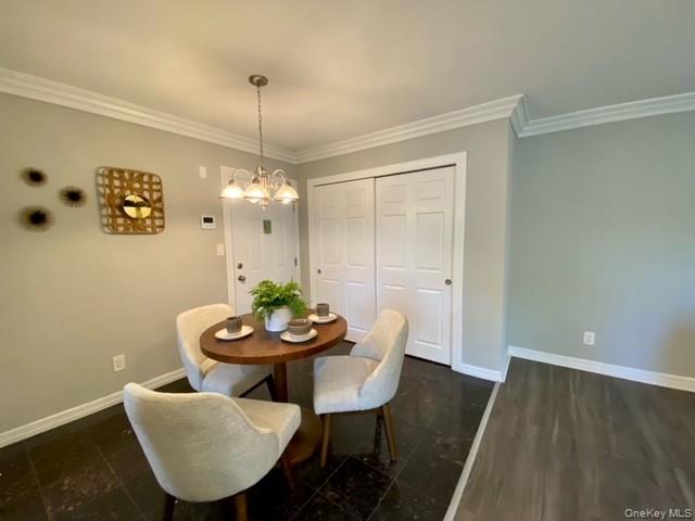 315 Robinson Avenue, Unit 315-4 photo 3