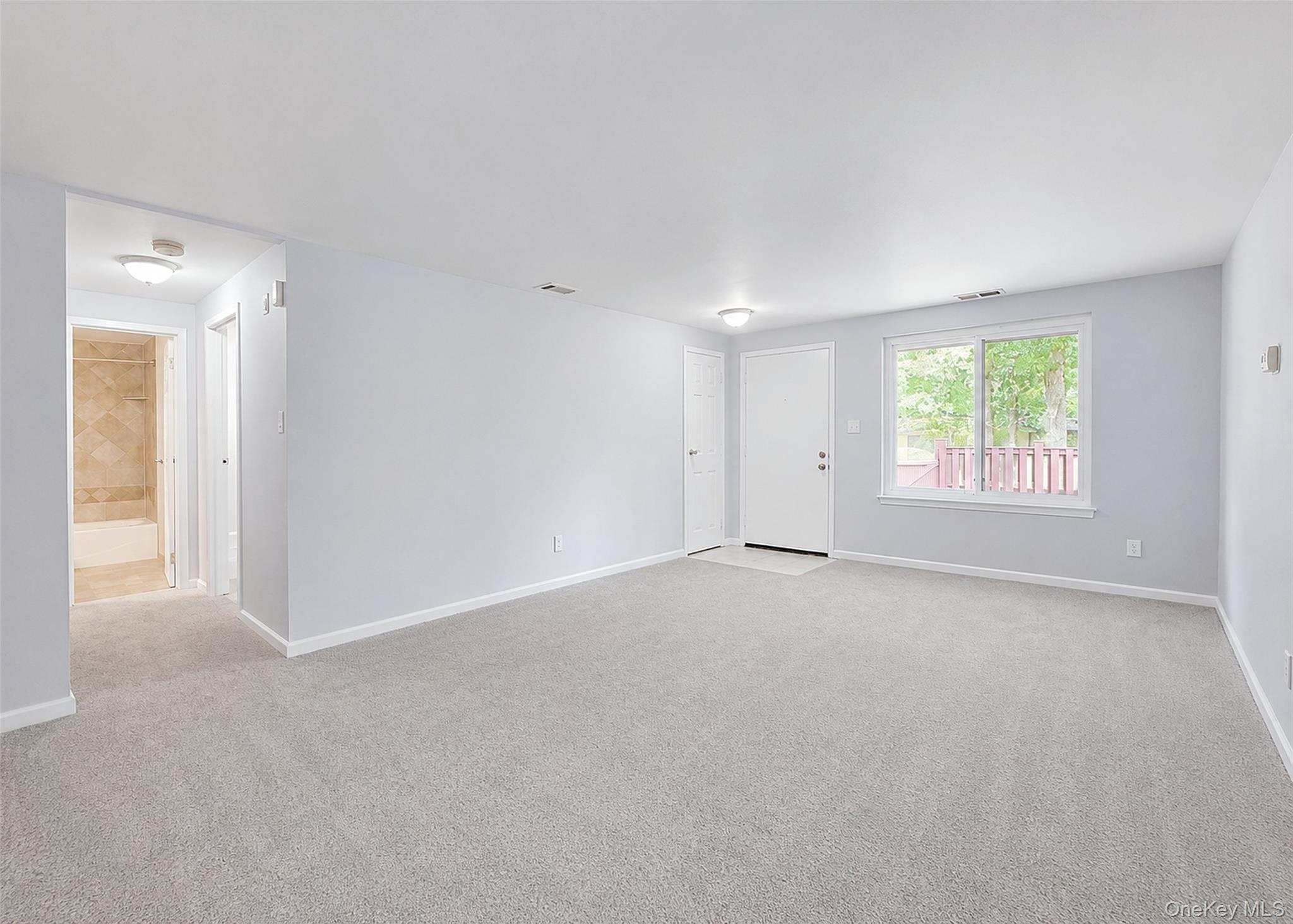 145 Cambridge Drive – For Sale photo 4