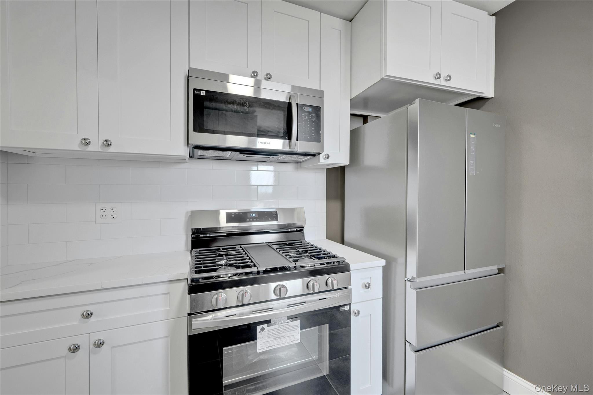 5650 Netherland Avenue, Unit 3C photo 4
