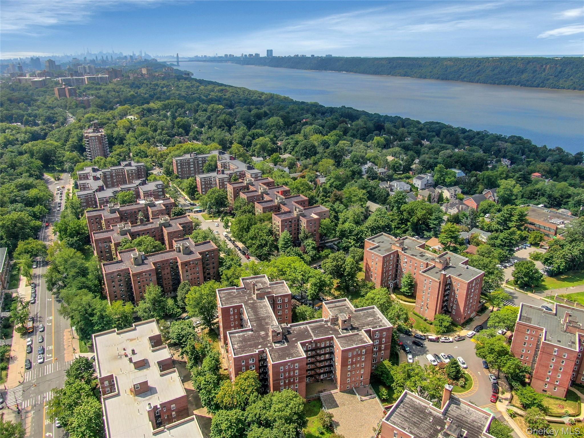 5650 Netherland Avenue, Unit 3C photo 28