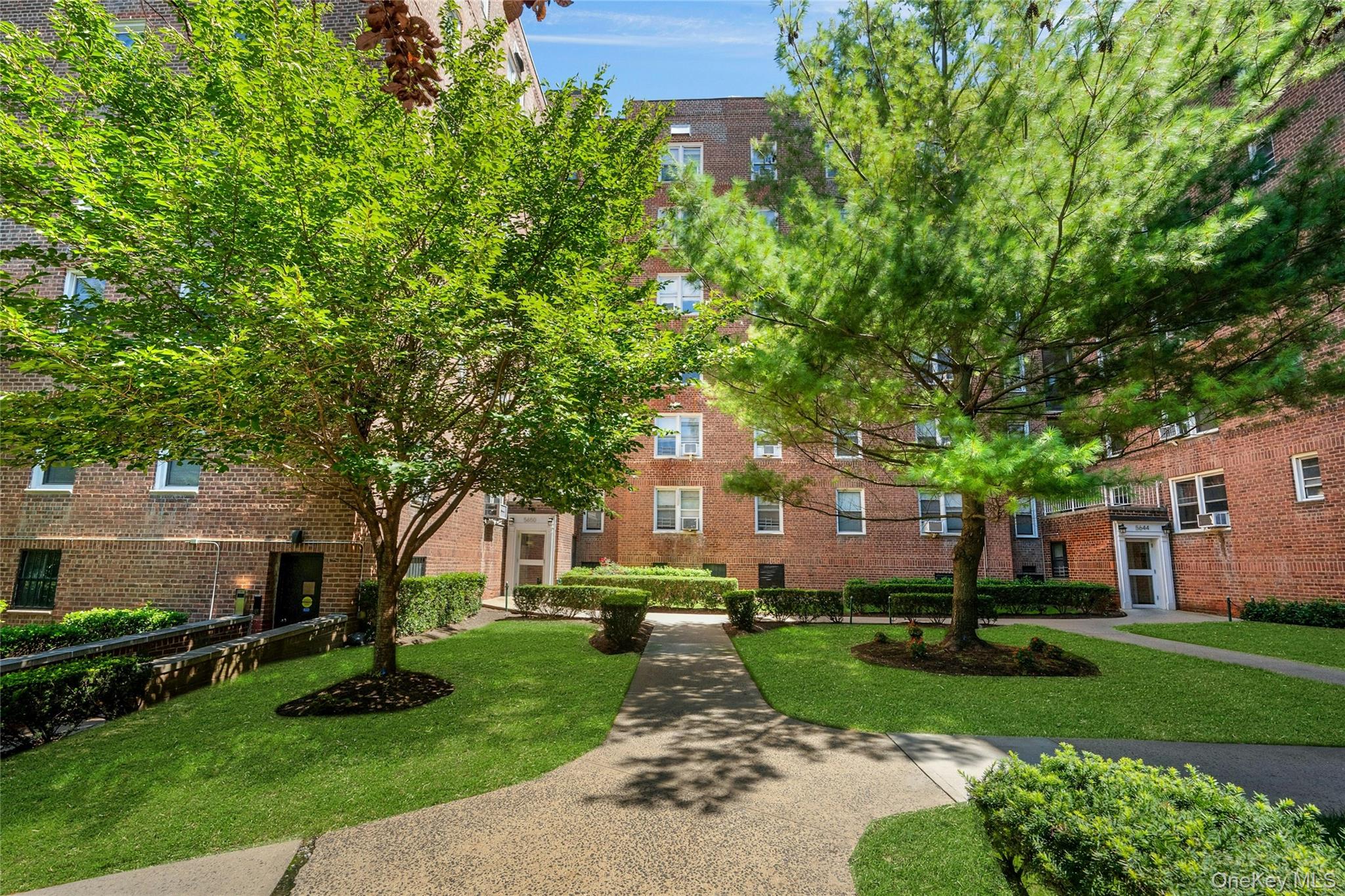 5650 Netherland Avenue, Unit 3C photo 24