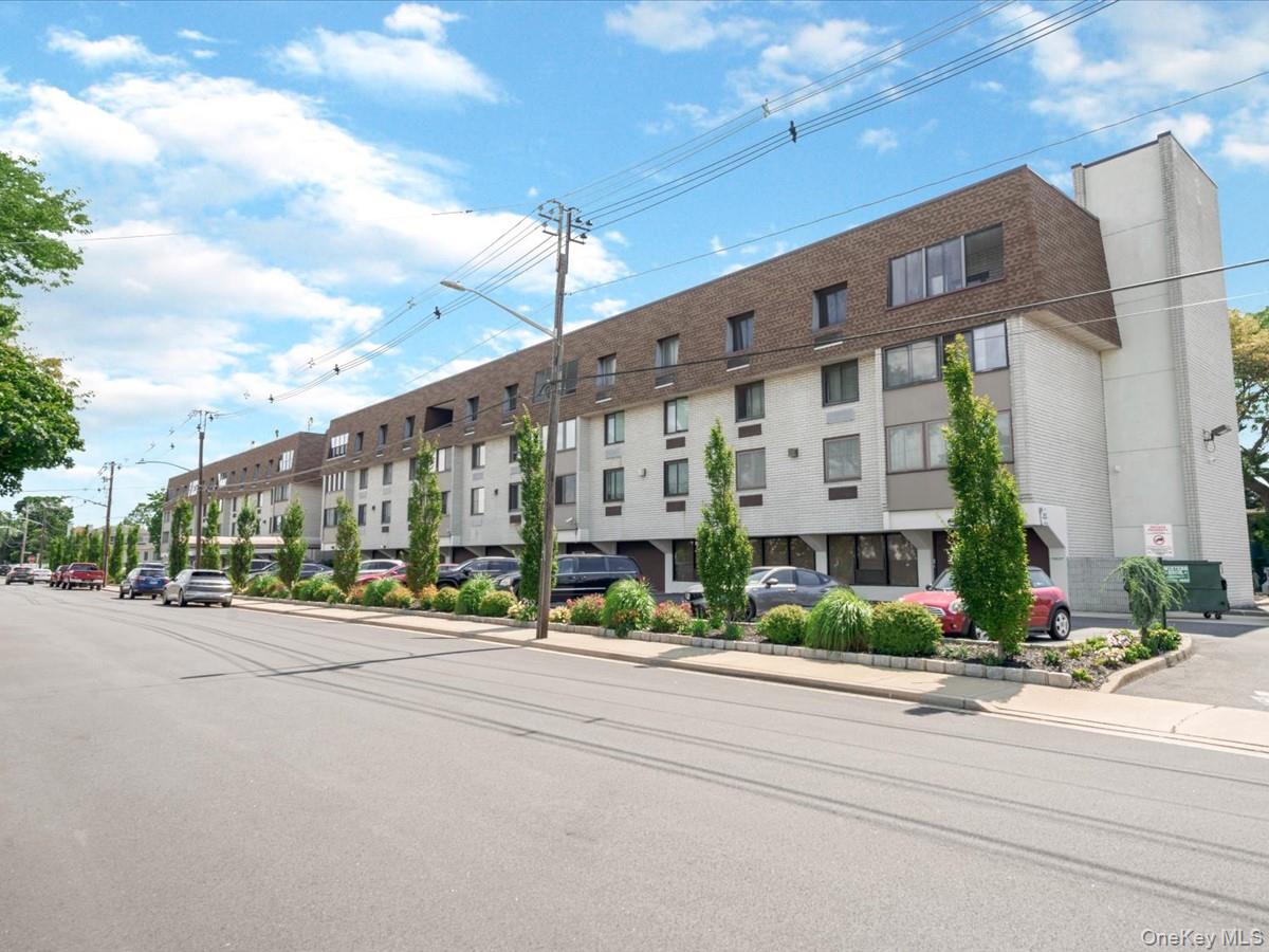 31 Casino, Unit 3J