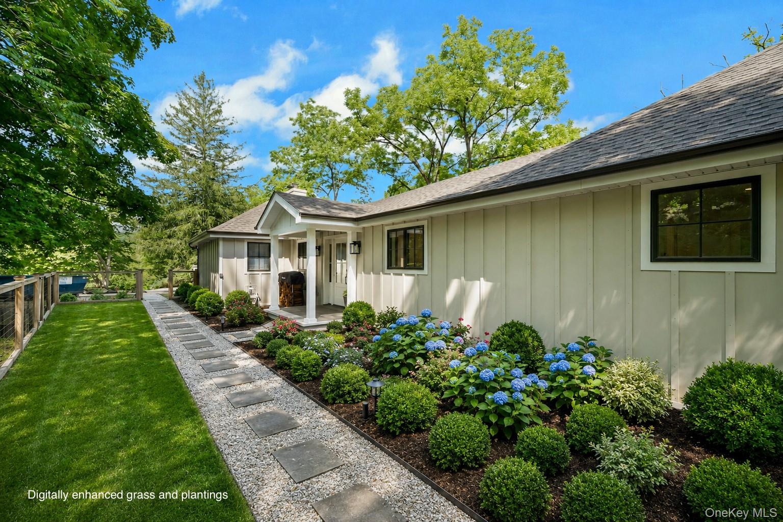 2 Banks Farm Road – For Sale