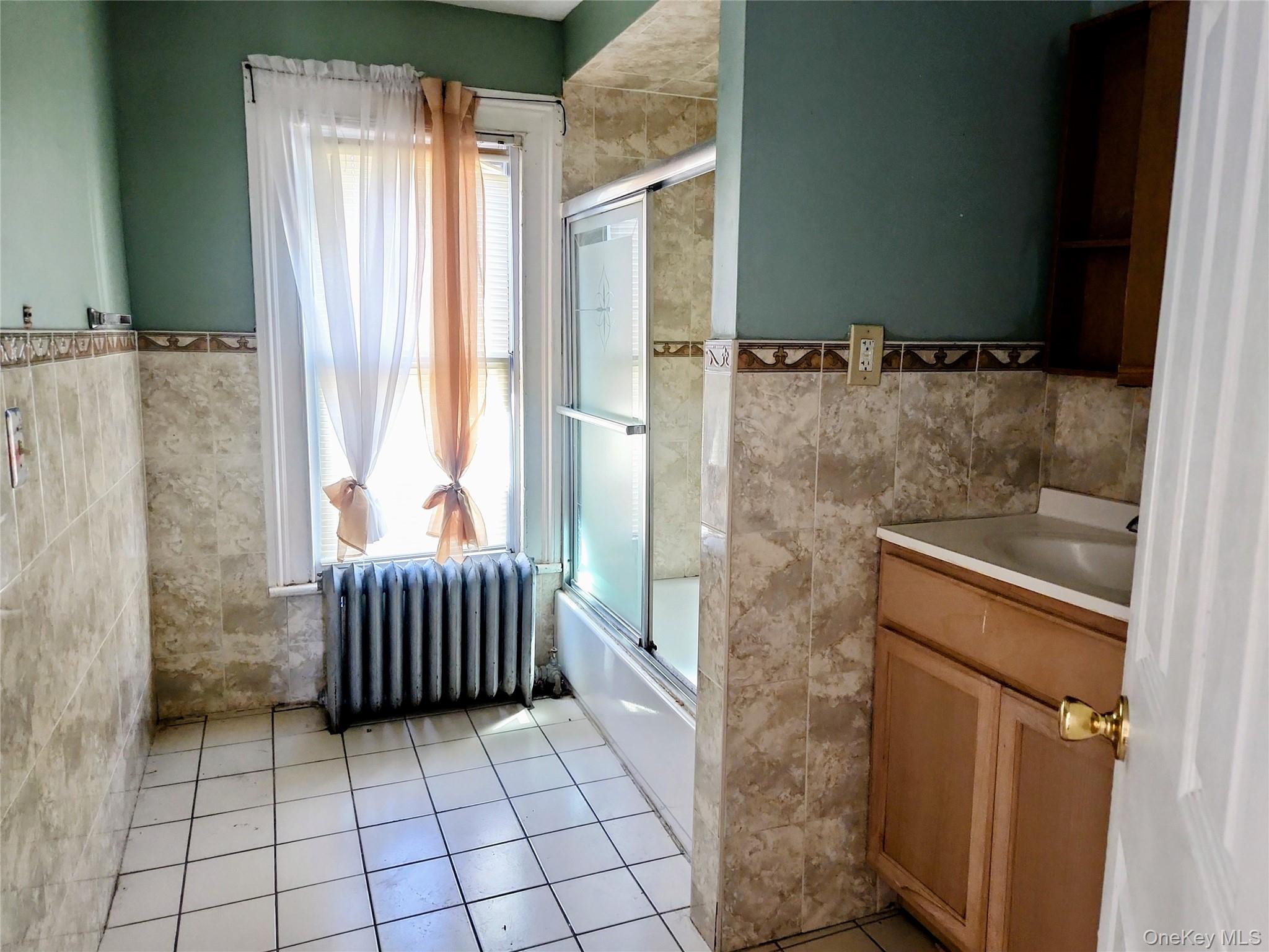 31 Elysian Avenue – For Sale photo 6