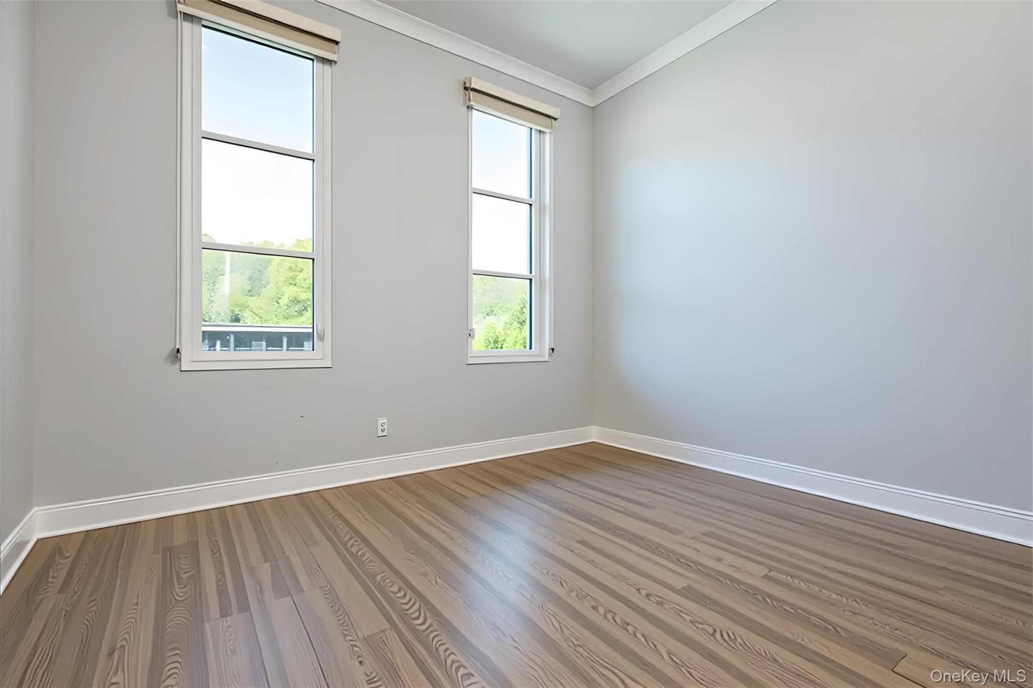 100 Garvies Point Road, Unit 1042 photo 7