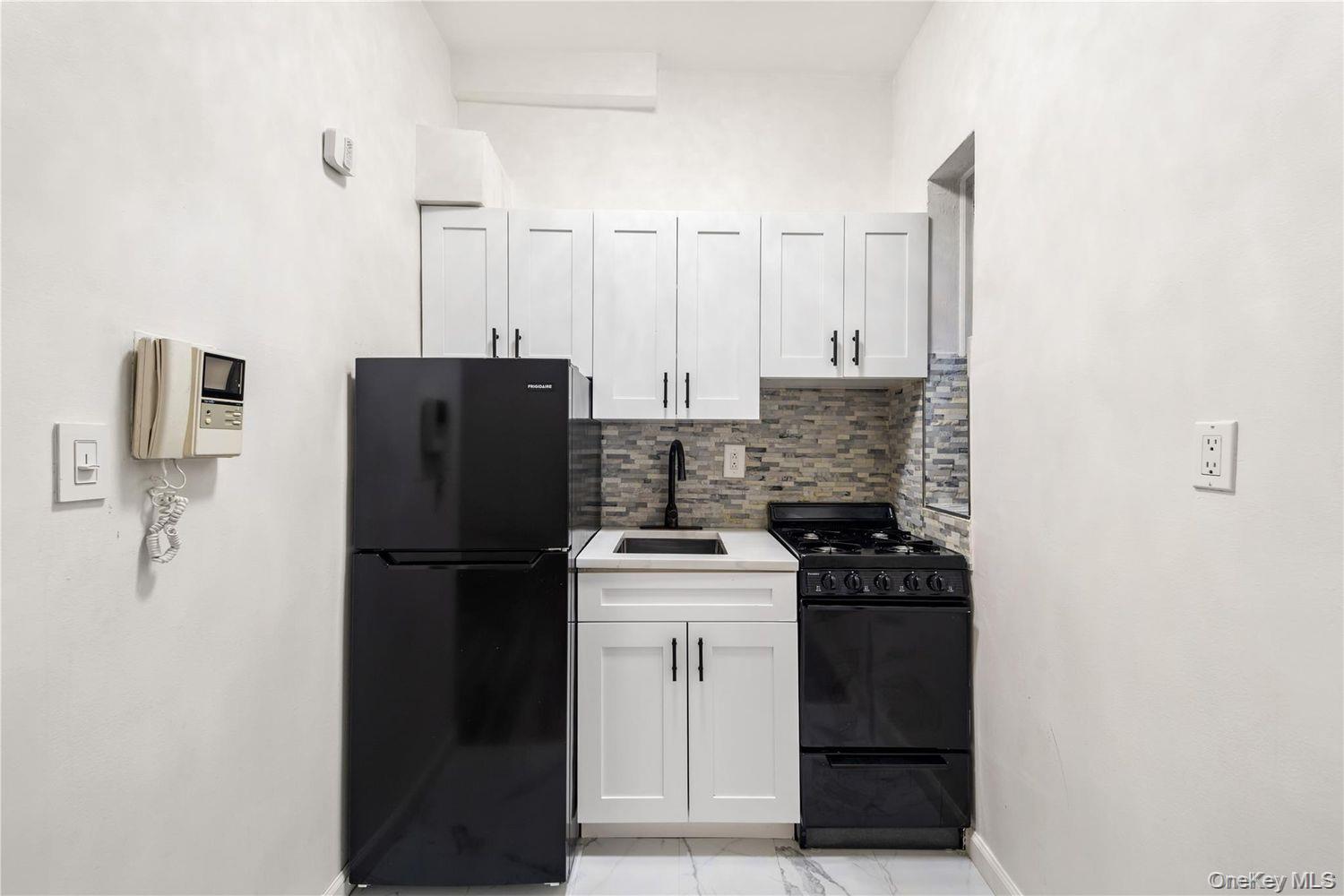 152 E 35th Street, Unit 5H photo 10