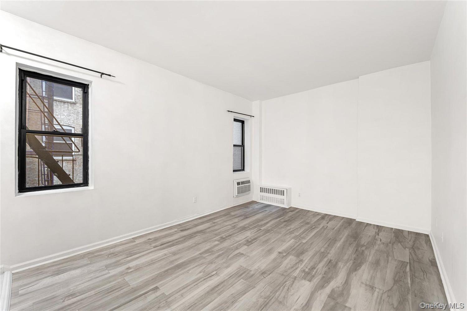 152 E 35th Street, Unit 5H photo 7