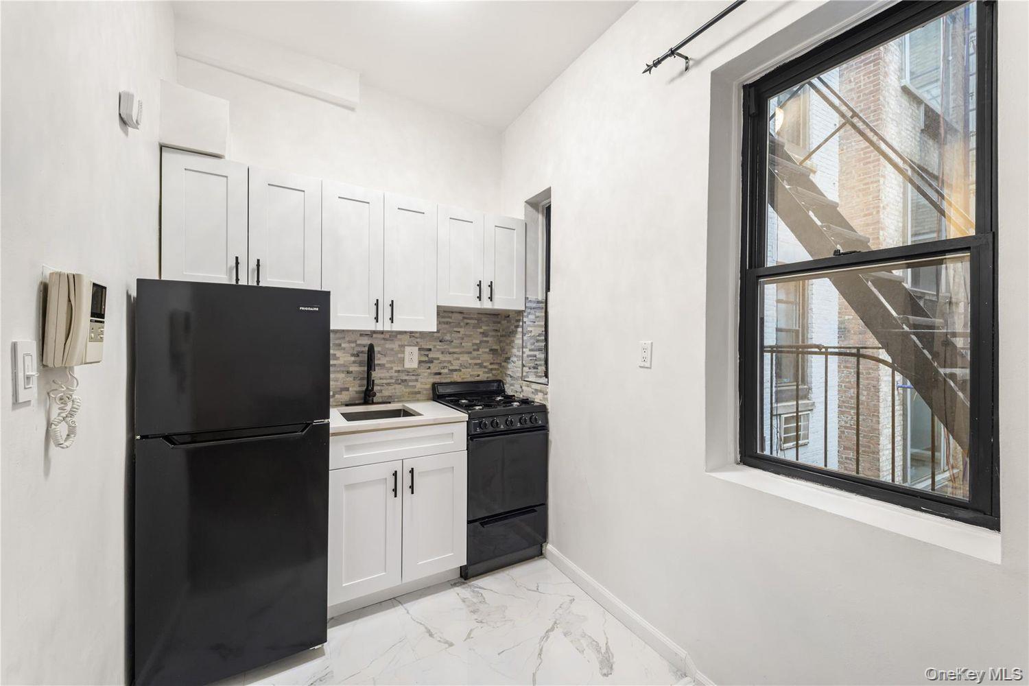 152 E 35th Street, Unit 5H photo 9