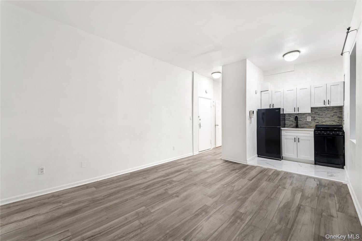 152 E 35th Street, Unit 5H photo 8