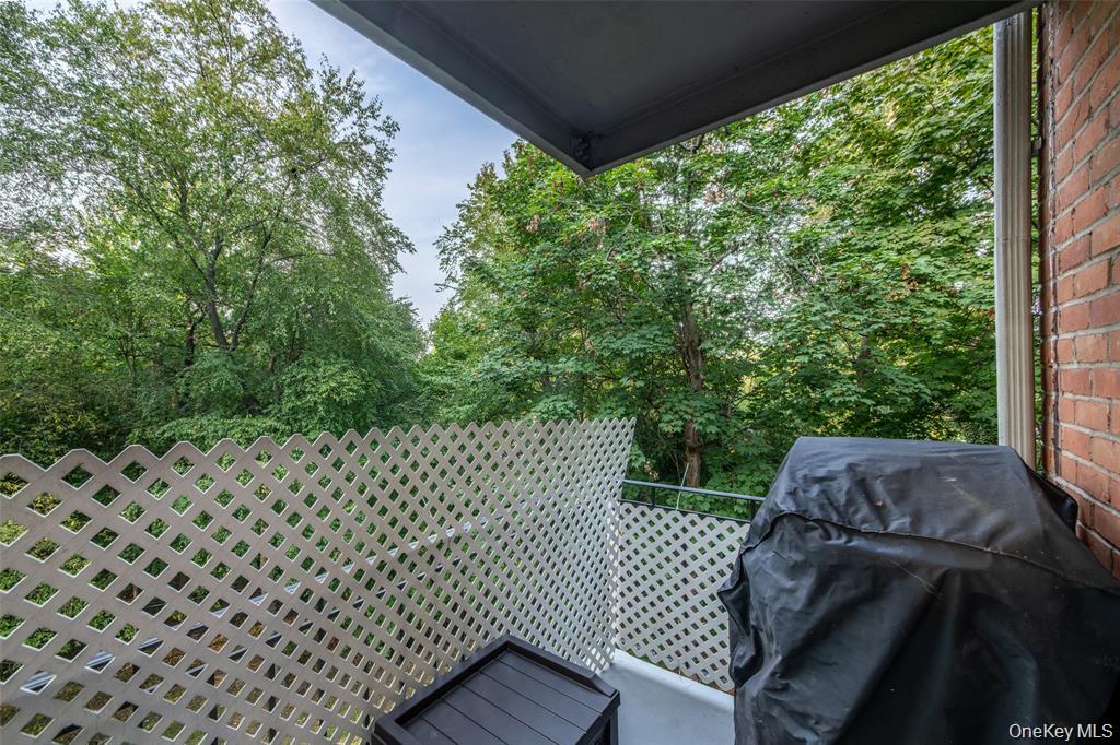 673 Pelham Road, Unit E14 photo 17