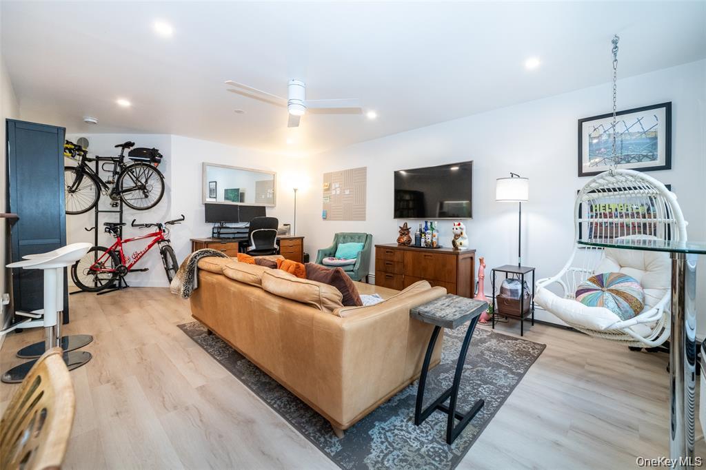 673 Pelham Road, Unit E14 photo 8