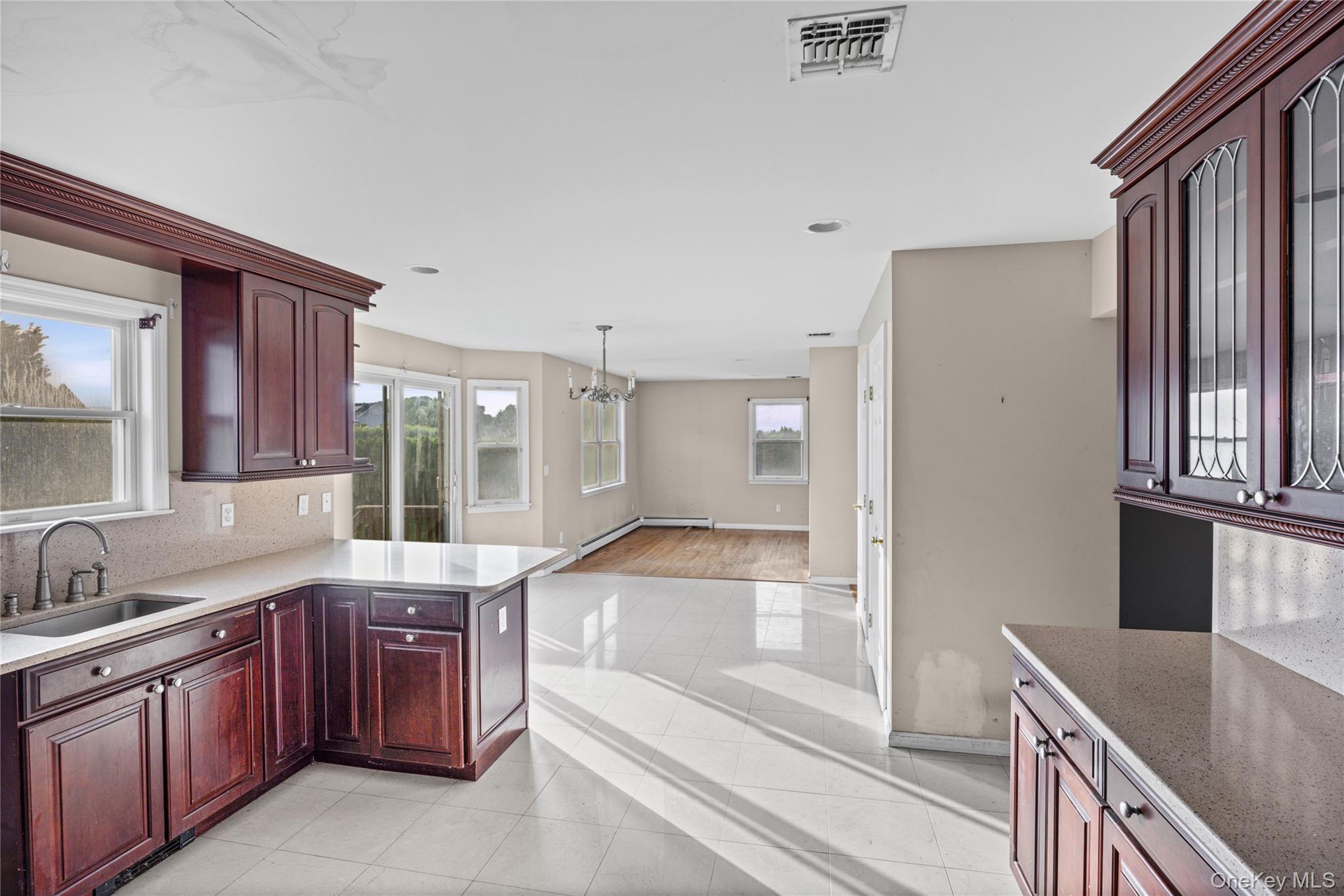63 Nicholas Way – For Sale photo 24