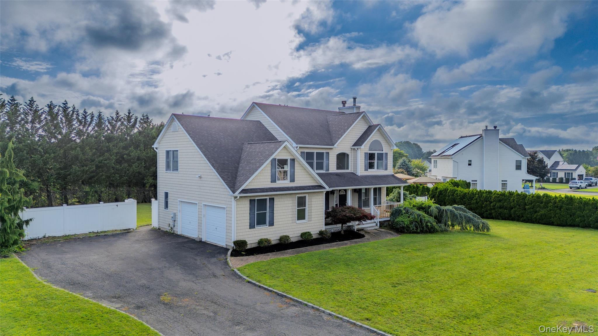 63 Nicholas Way – For Sale photo 44